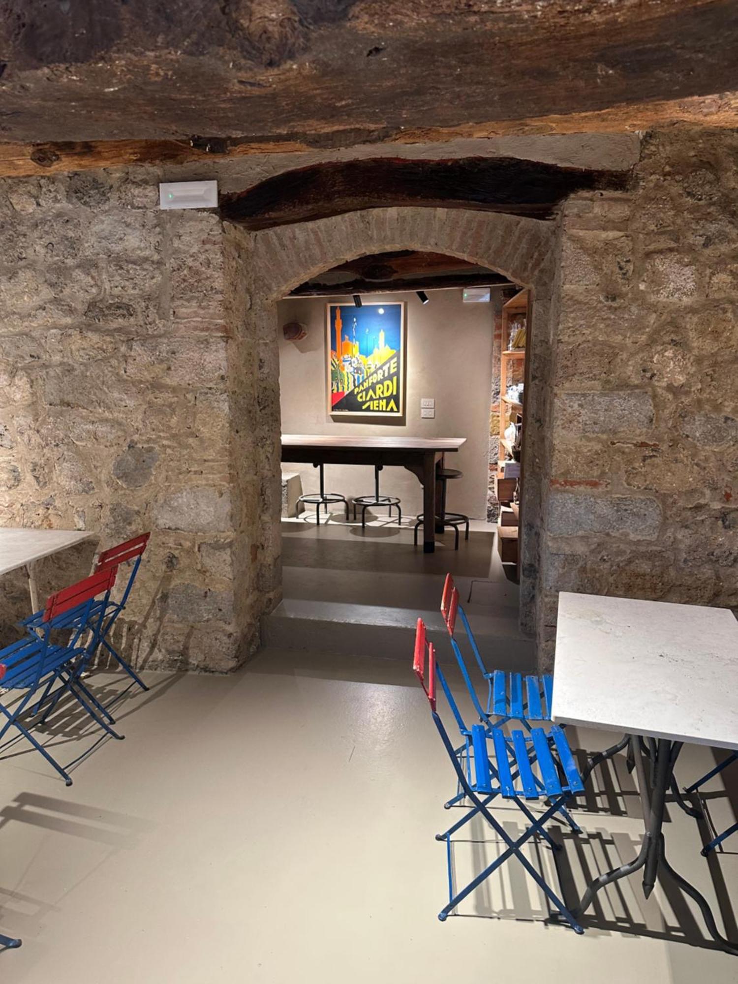 Rooms And Wine Al Castello 蒙特里久尼 外观 照片
