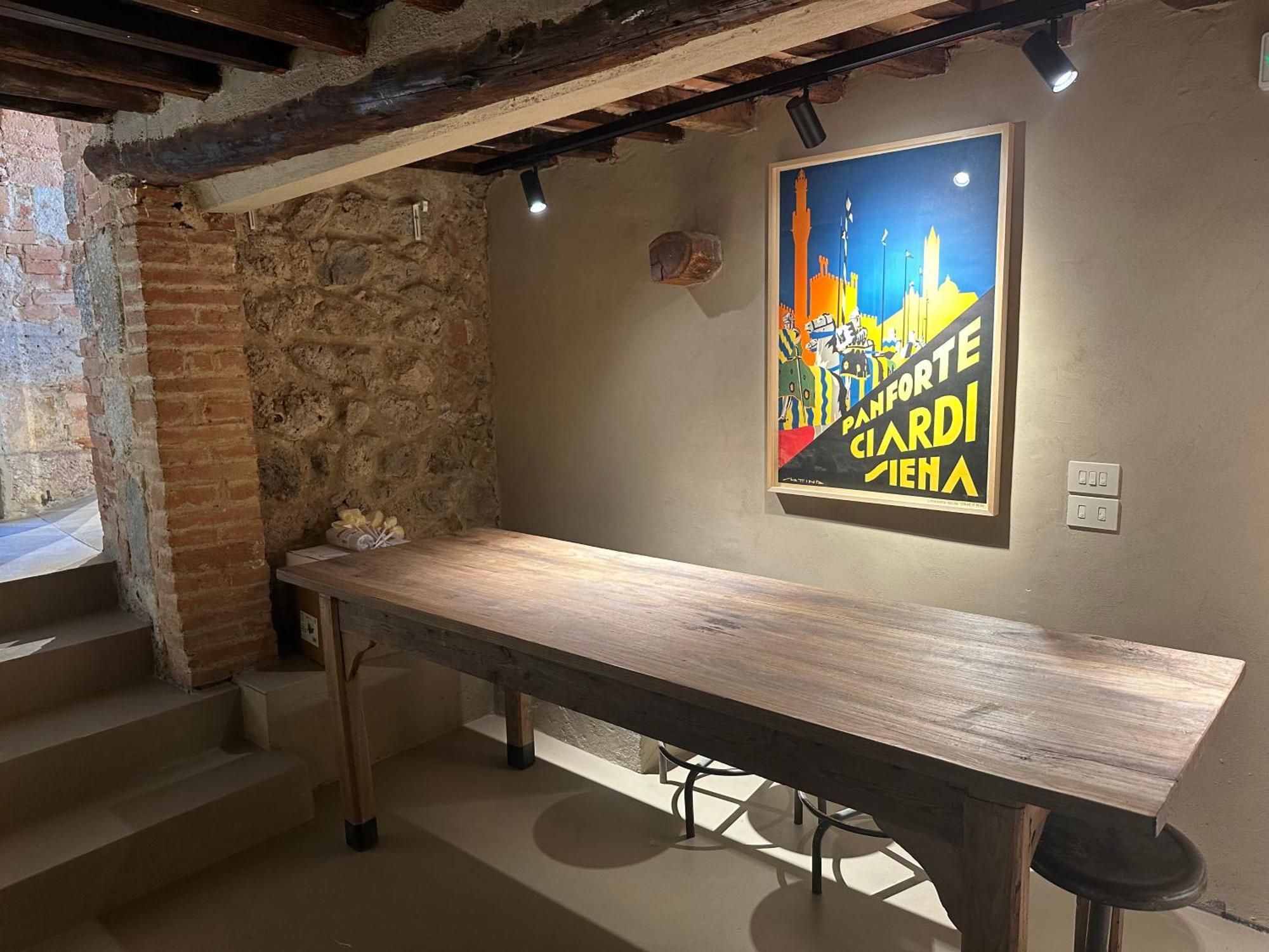 Rooms And Wine Al Castello 蒙特里久尼 外观 照片