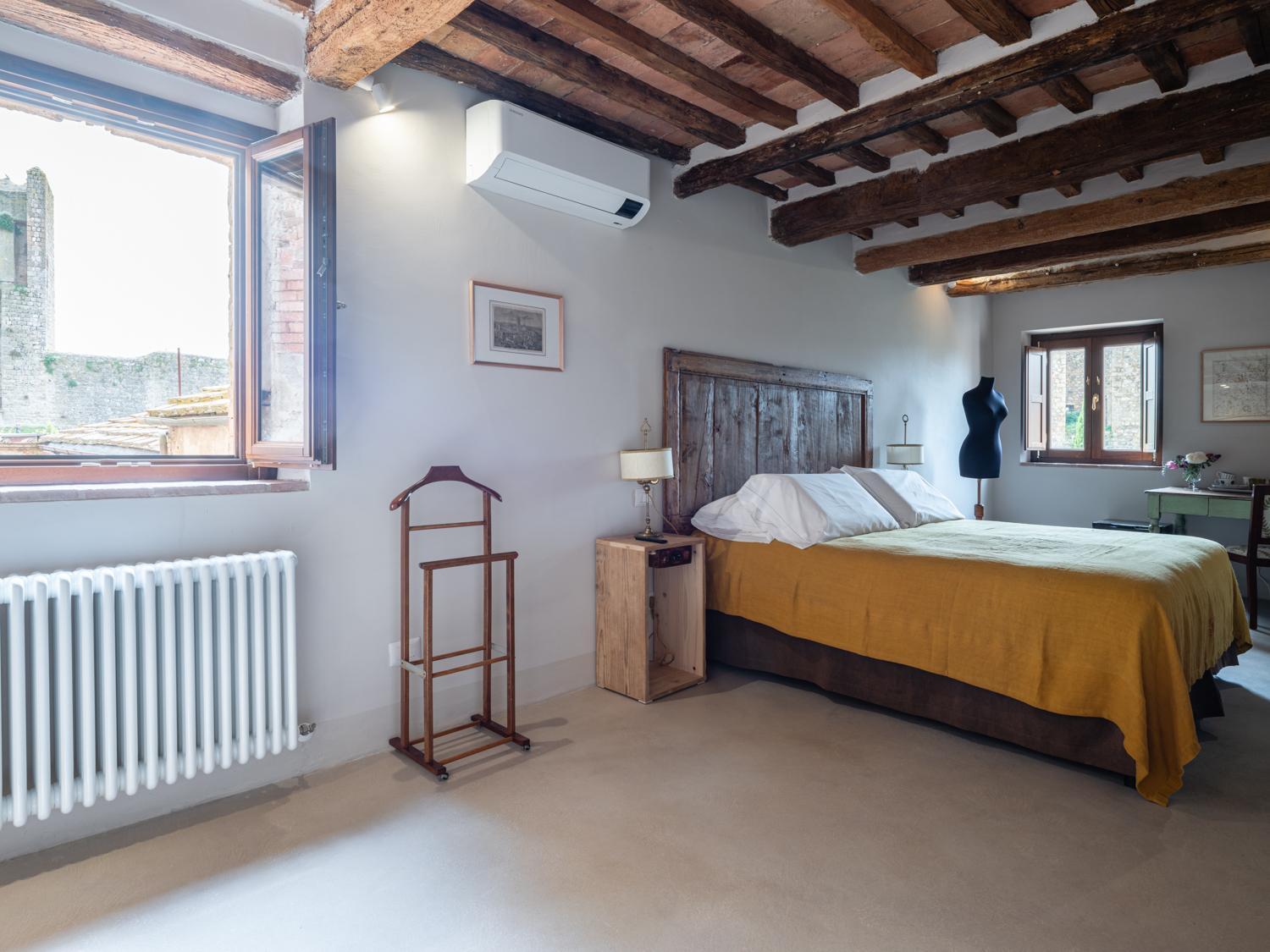 Rooms And Wine Al Castello 蒙特里久尼 外观 照片